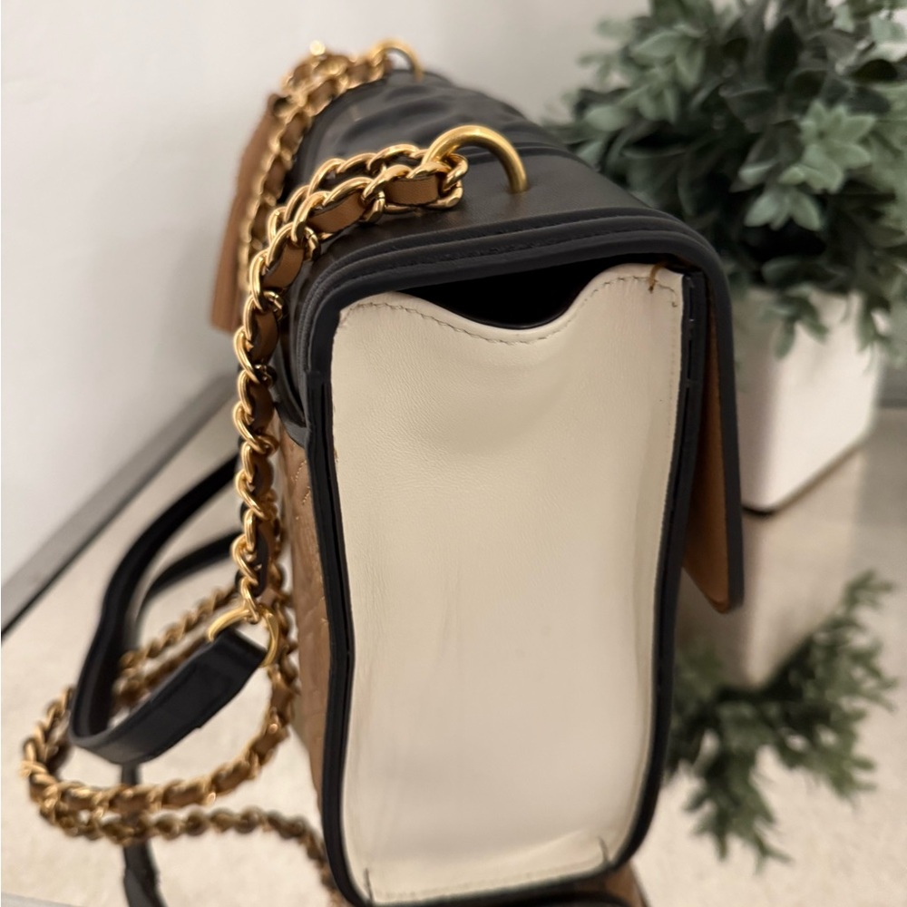 Tory Burch Fleming Multi color Shoulder Bag - Picture 4 of 8